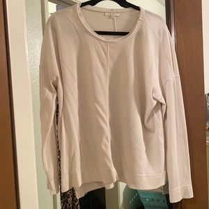 Women’s long sleeve shirt